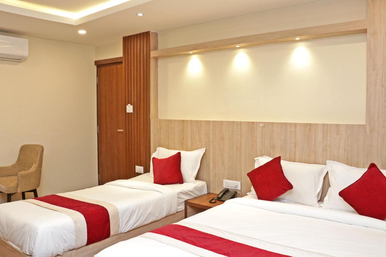 Hotel Nilakantha Pvt. Ltd 카트만두 외부 사진