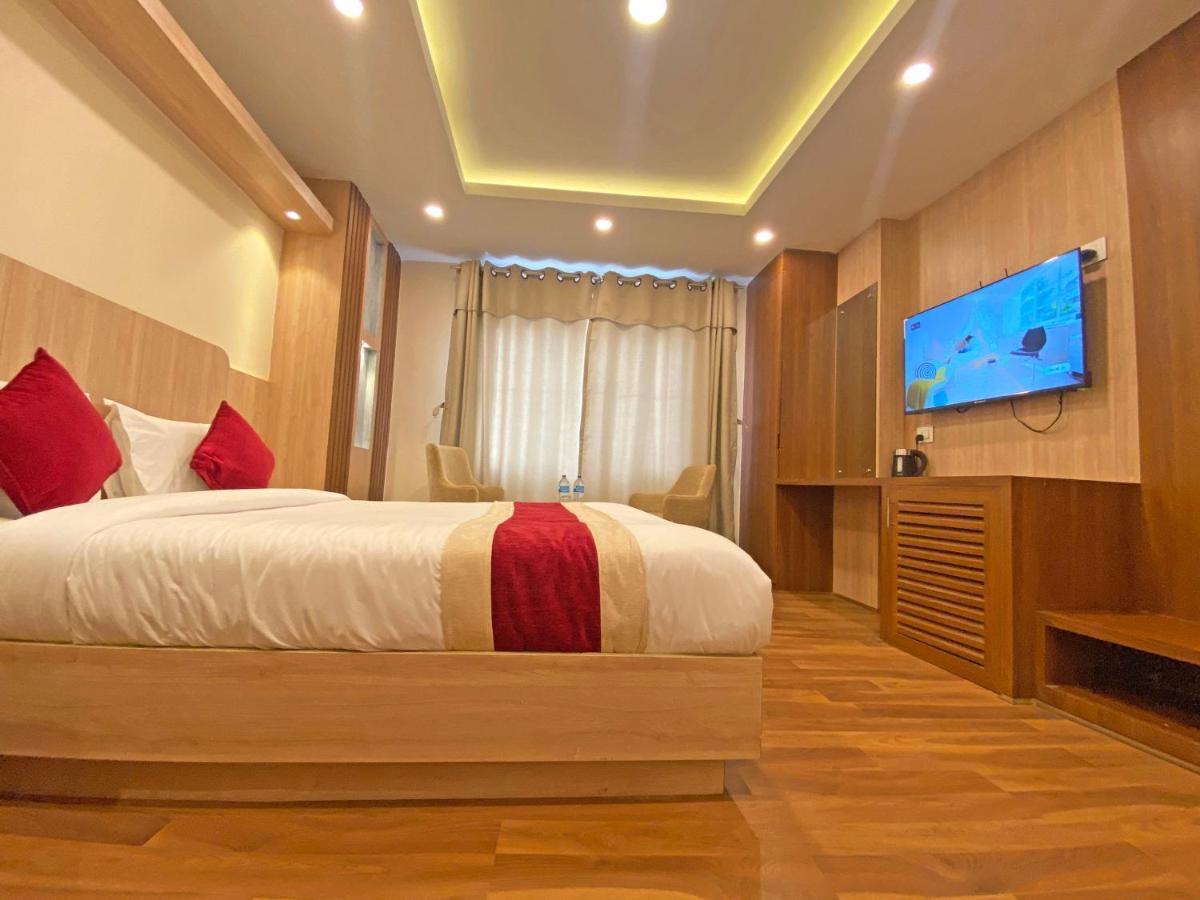 Hotel Nilakantha Pvt. Ltd 카트만두 외부 사진