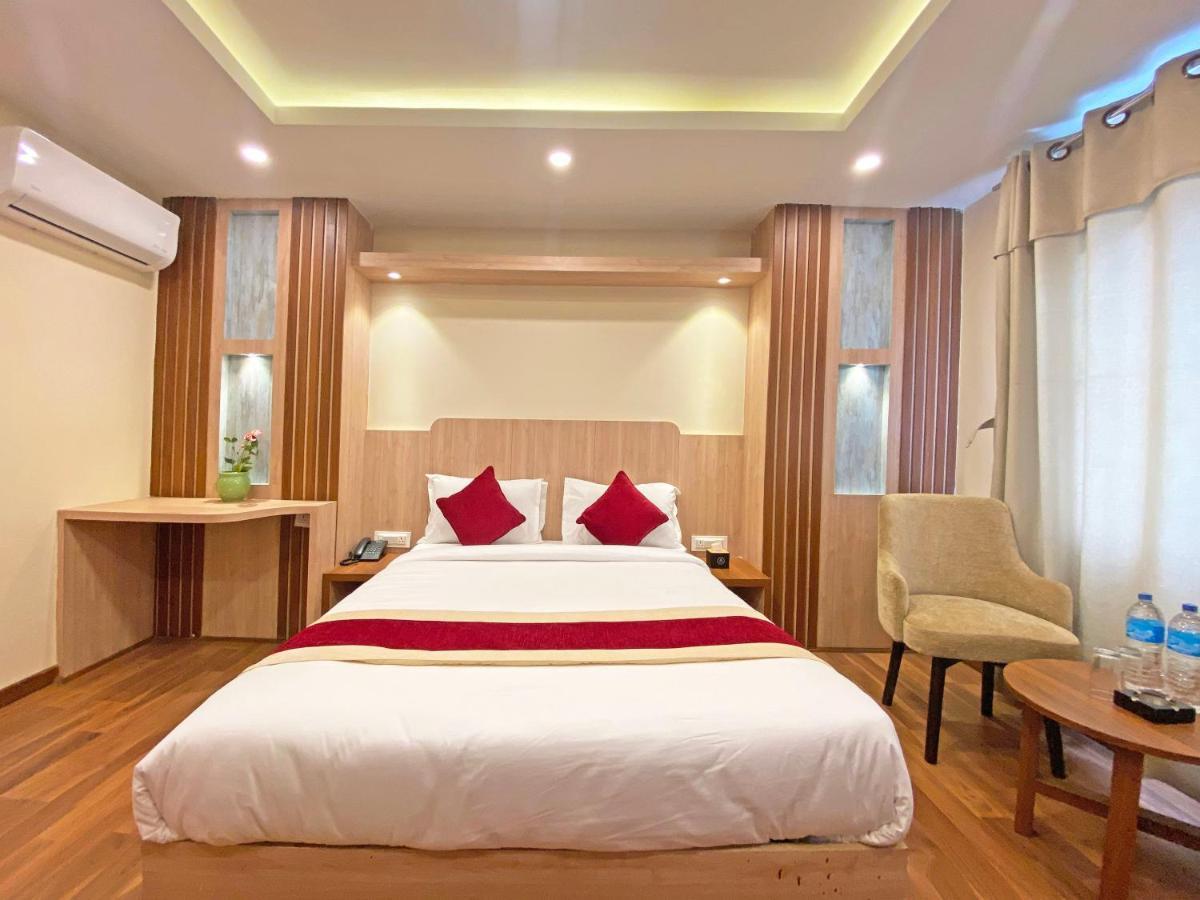 Hotel Nilakantha Pvt. Ltd 카트만두 외부 사진
