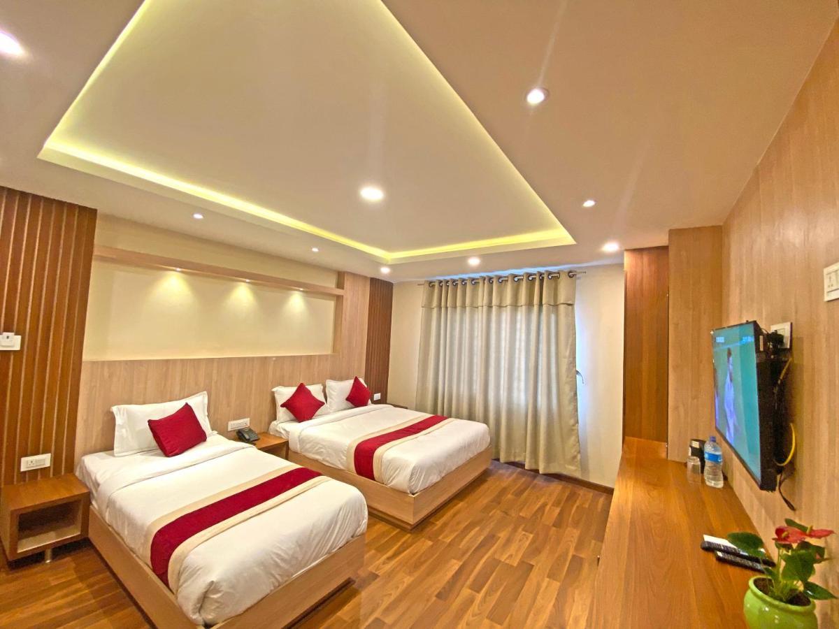 Hotel Nilakantha Pvt. Ltd 카트만두 외부 사진