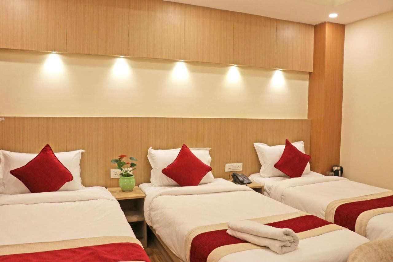 Hotel Nilakantha Pvt. Ltd 카트만두 외부 사진