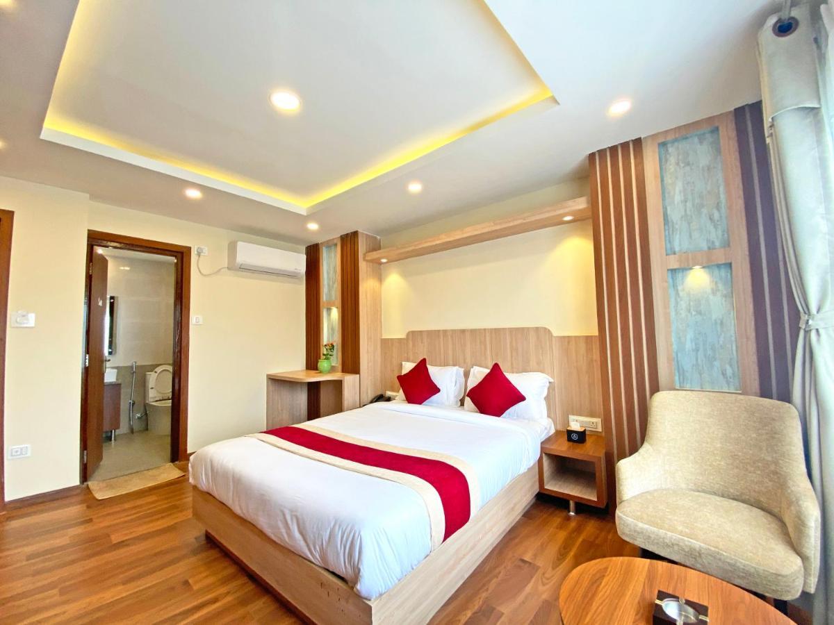 Hotel Nilakantha Pvt. Ltd 카트만두 외부 사진